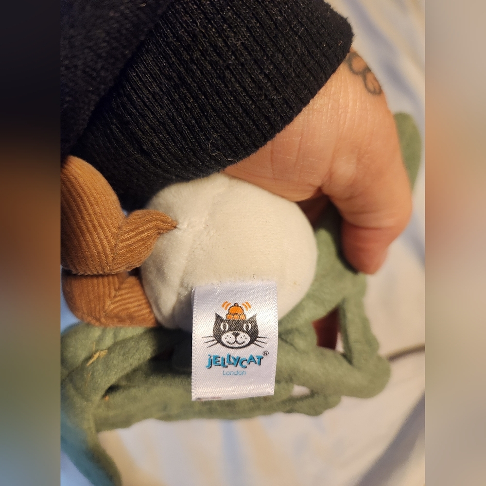 Jellycat Original Mistletoe - Picture 2 of 3